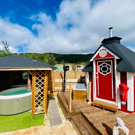 Le Petit Chalet